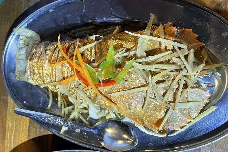 Fresh seafood lunch and dinner spread for guests at WB Shun Shun Water Bungalows